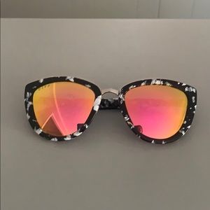 Diff cat eye glasses